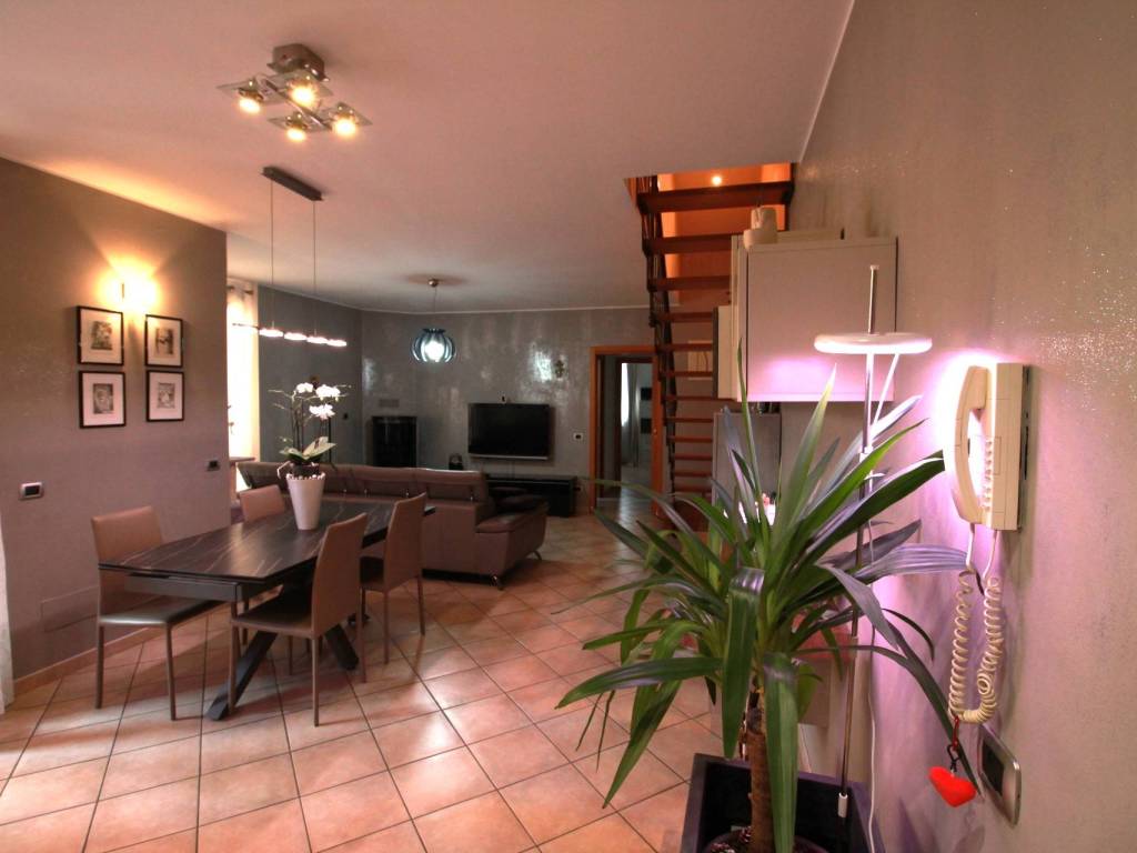 appartamento in vendita a Fara Gera d'Adda