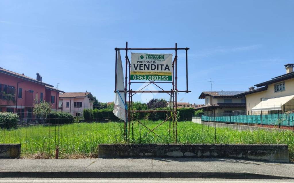 casa indipendente in vendita a Fara Gera d'Adda