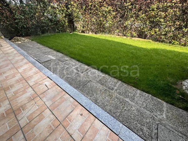 appartamento in vendita a Fara Gera d'Adda