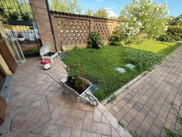 casa indipendente in vendita a Fara Gera d'Adda