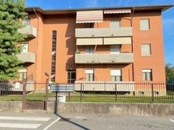 appartamento in vendita a Fara Gera d'Adda
