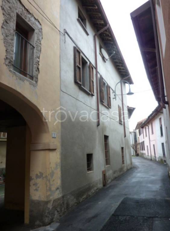 terreno edificabile in vendita a Fara Gera d'Adda