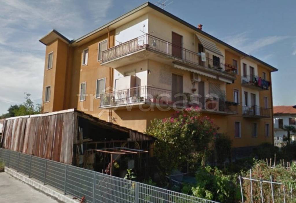 appartamento in vendita a Fara Gera d'Adda