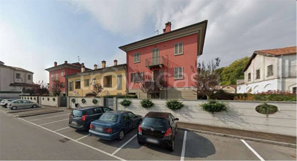 appartamento in vendita a Fara Gera d'Adda