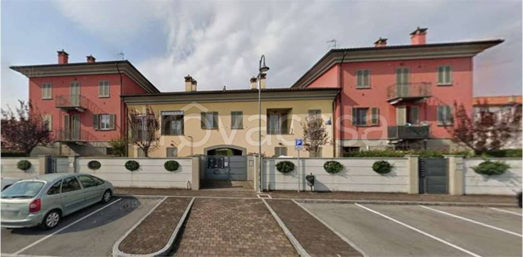 appartamento in vendita a Fara Gera d'Adda