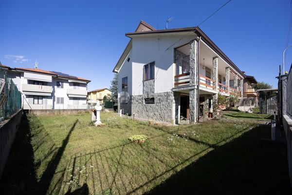 casa indipendente in vendita a Fara Gera d'Adda
