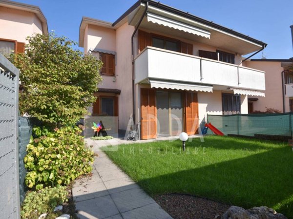 casa indipendente in vendita a Fara Gera d'Adda