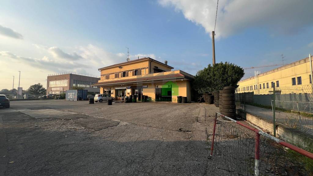 appartamento in vendita a Fara Gera d'Adda