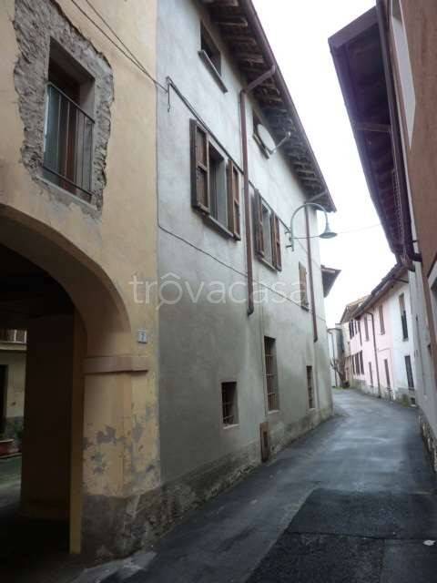 casa indipendente in vendita a Fara Gera d'Adda