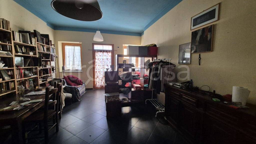 negozio in vendita a Fara Gera d'Adda