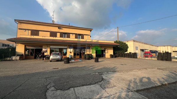 appartamento in vendita a Fara Gera d'Adda