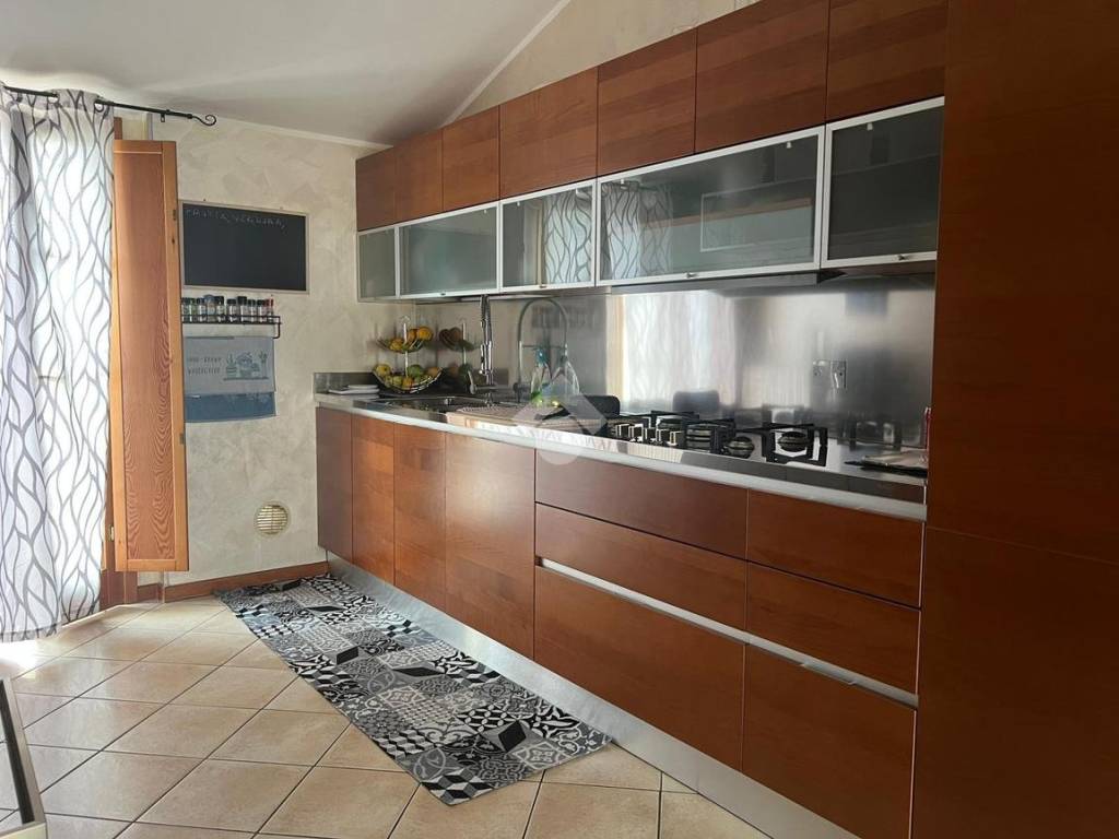 appartamento in vendita a Fara Gera d'Adda