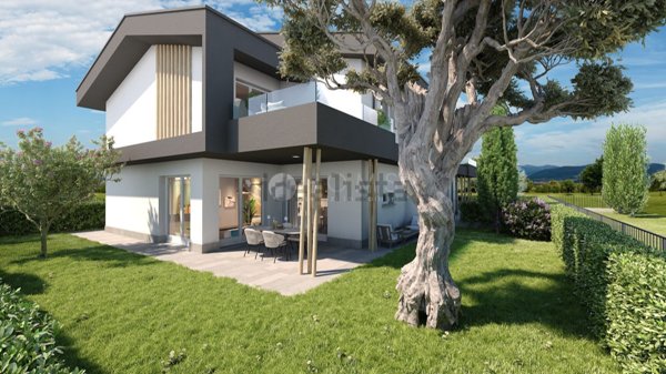 casa indipendente in vendita a Fara Gera d'Adda