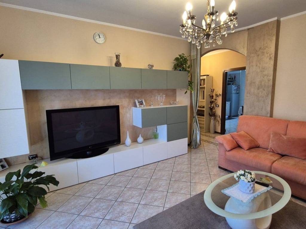 appartamento in vendita a Fara Gera d'Adda