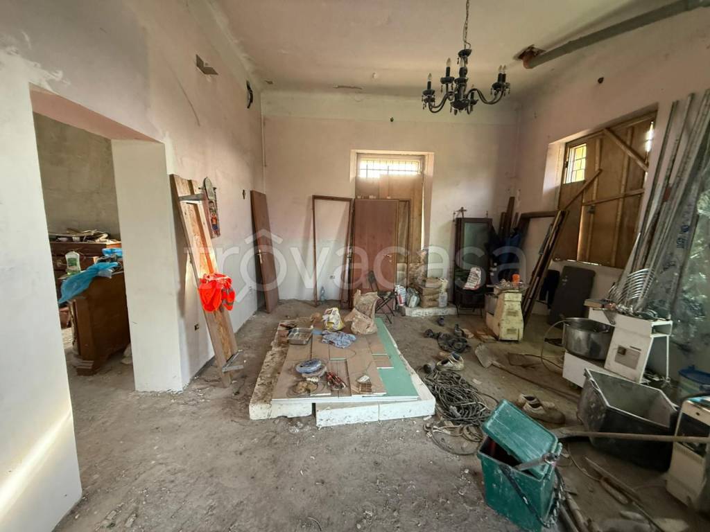 negozio in vendita a Fara Gera d'Adda