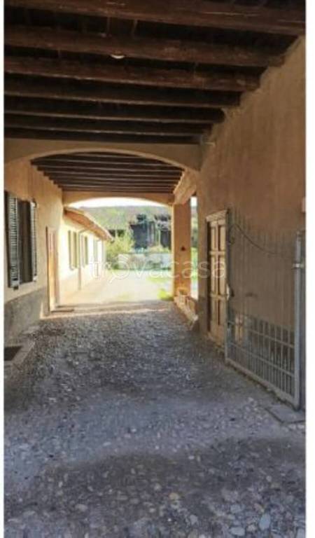 terreno agricolo in vendita a Fara Gera d'Adda in zona Badalasco