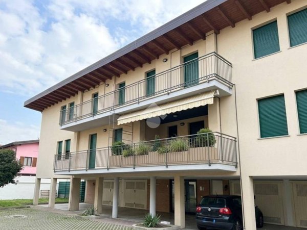 appartamento in vendita a Fara Gera d'Adda in zona Badalasco