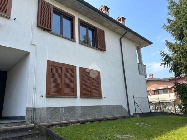appartamento in vendita a Fara Gera d'Adda in zona Badalasco