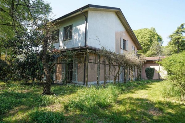 casa indipendente in vendita a Fara Gera d'Adda