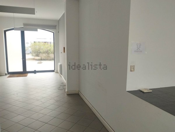 ufficio in vendita a Fara Gera d'Adda