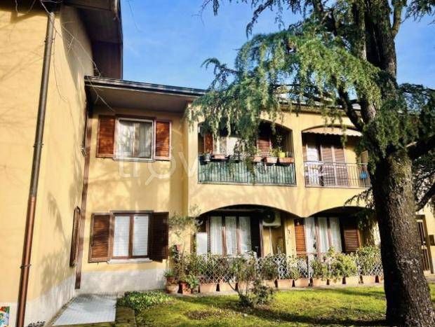 appartamento in vendita a Fara Gera d'Adda