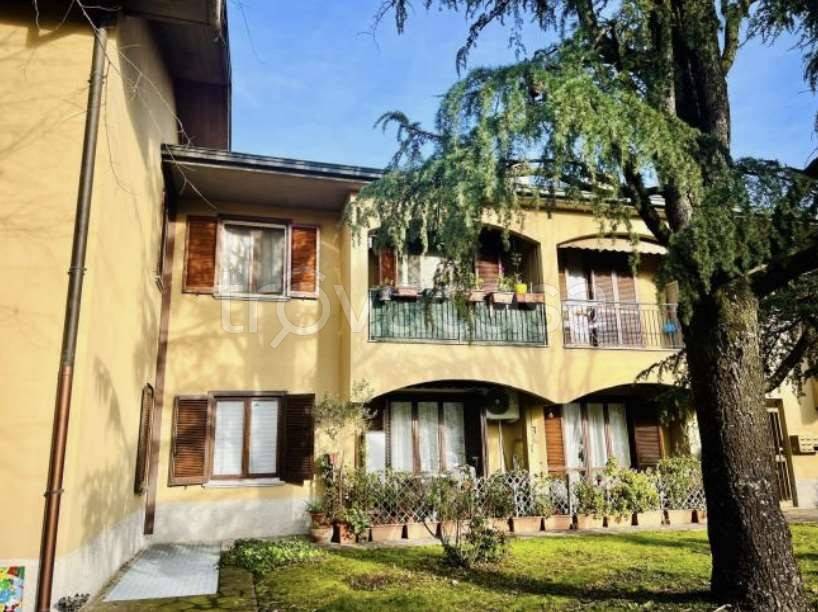 appartamento in vendita a Fara Gera d'Adda