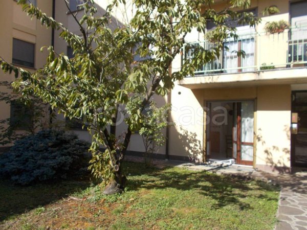 appartamento in vendita a Fara Gera d'Adda