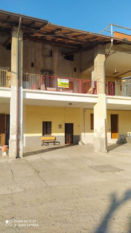 appartamento in vendita a Fara Olivana con Sola in zona Sola