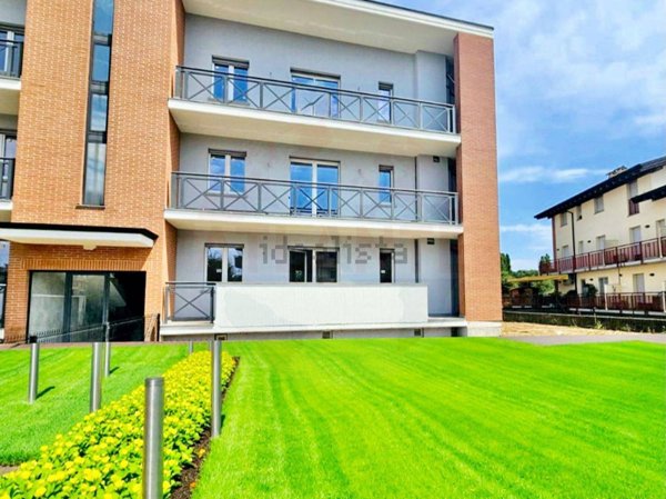 appartamento in vendita a Fara Olivana con Sola