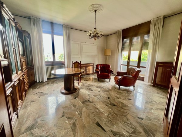 casa indipendente in vendita a Fara Olivana con Sola