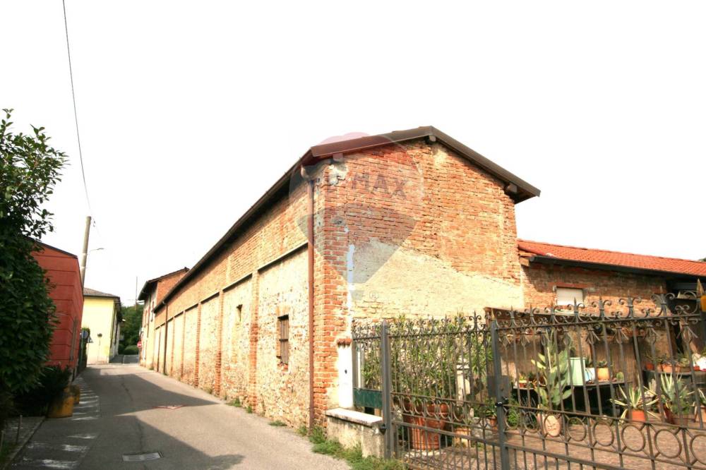 terreno edificabile in vendita a Filago