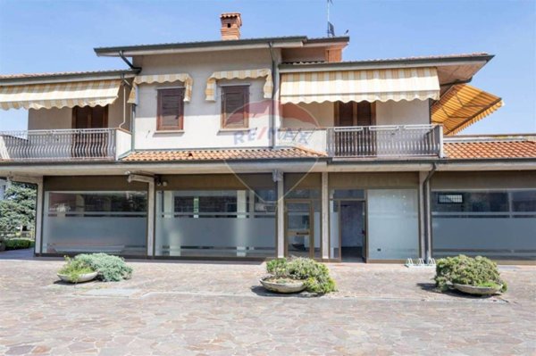 negozio in vendita a Filago