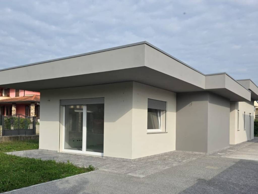 casa indipendente in vendita a Filago