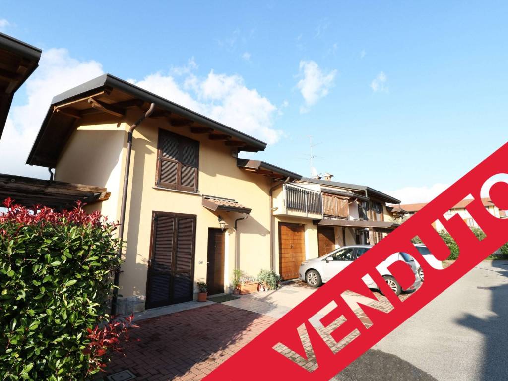 casa indipendente in vendita a Filago