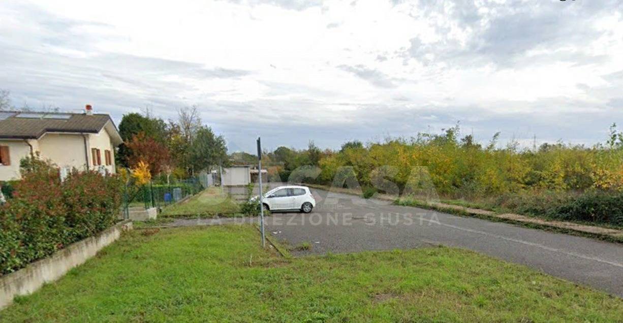 terreno edificabile in vendita a Filago