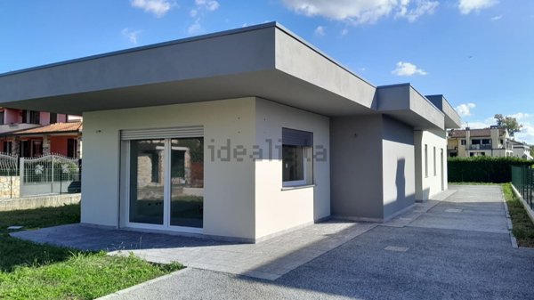 casa indipendente in vendita a Filago