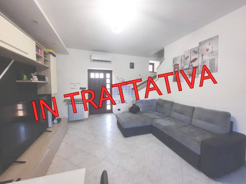 casa indipendente in vendita a Filago