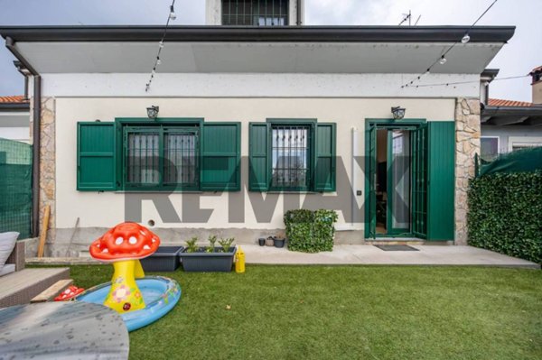casa indipendente in vendita a Filago