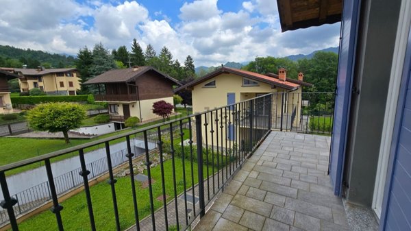 appartamento in vendita a Fino del Monte