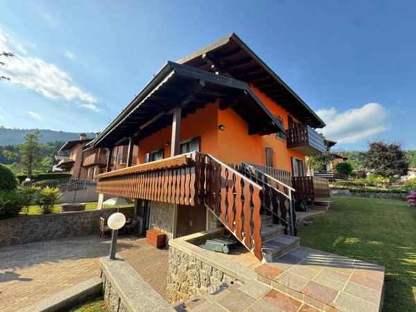 casa indipendente in vendita a Fino del Monte