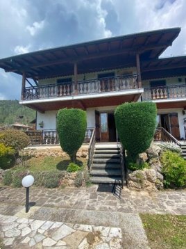 casa indipendente in vendita a Fino del Monte