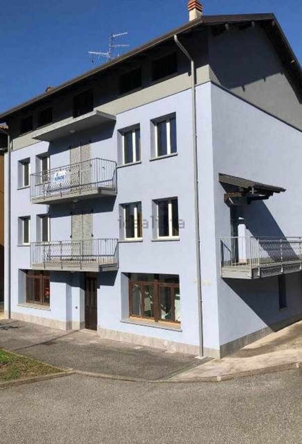 casa indipendente in vendita a Fiorano al Serio