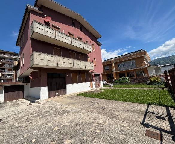 appartamento in vendita a Fiorano al Serio