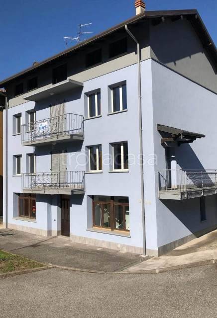 casa indipendente in vendita a Fiorano al Serio