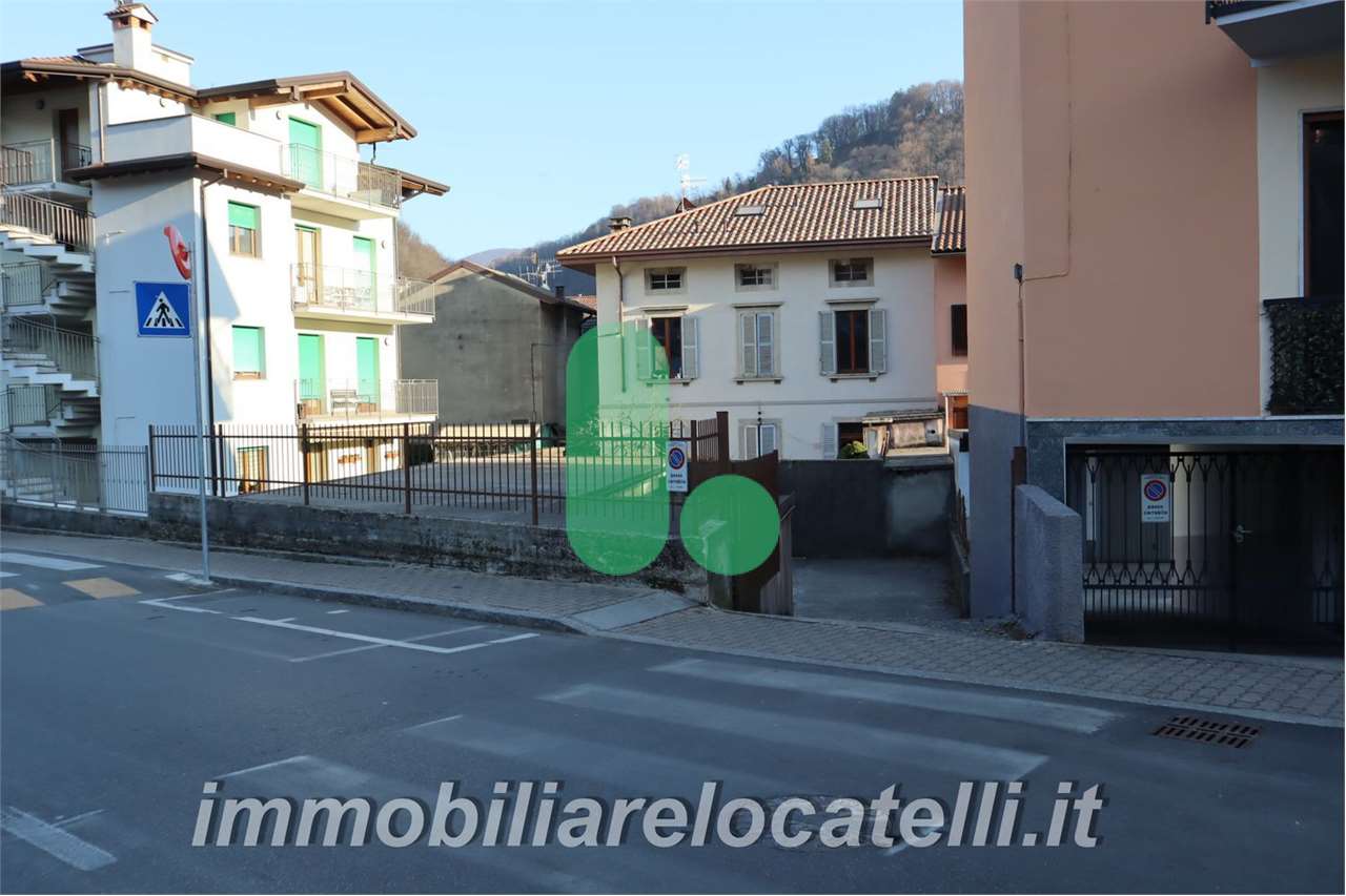casa semindipendente in vendita a Fiorano al Serio in zona San Fermo