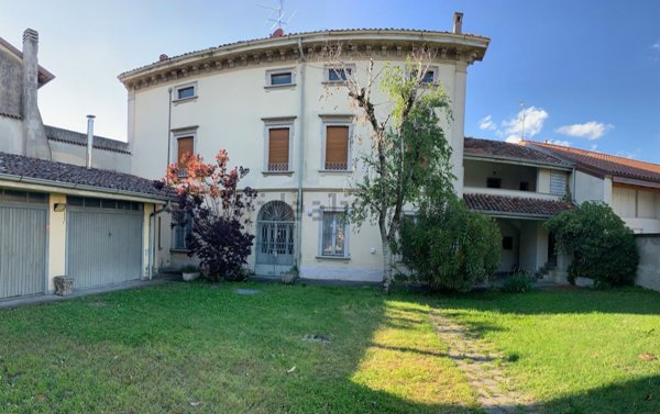 casa indipendente in vendita a Fontanella