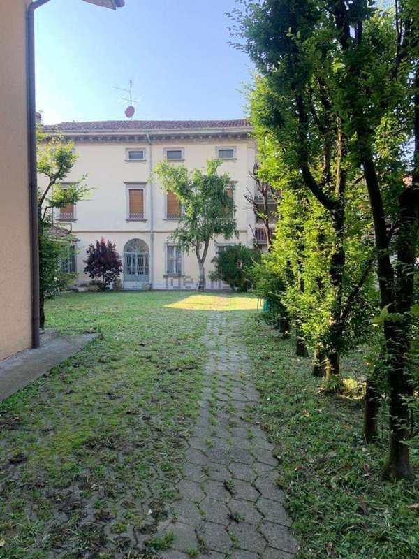 casa indipendente in vendita a Fontanella