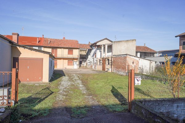 casa indipendente in vendita a Fontanella
