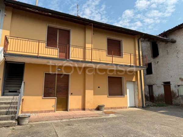 casa indipendente in vendita a Fontanella