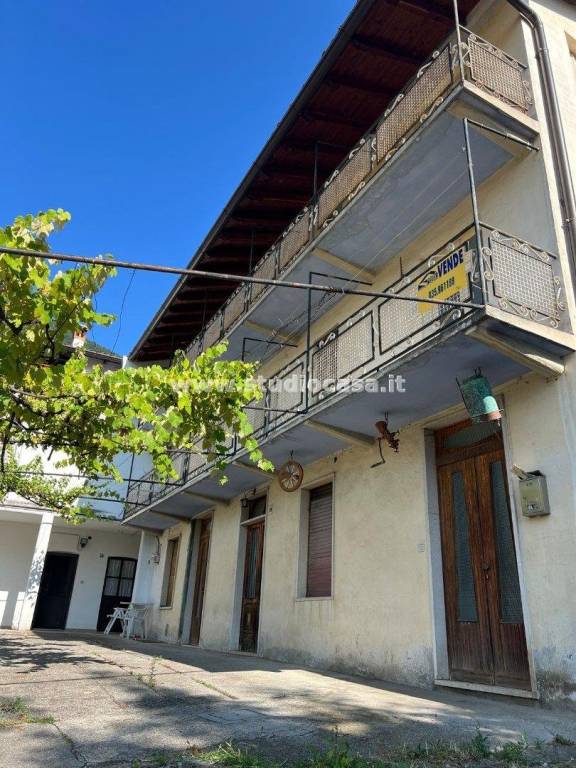 casa indipendente in vendita a Fonteno